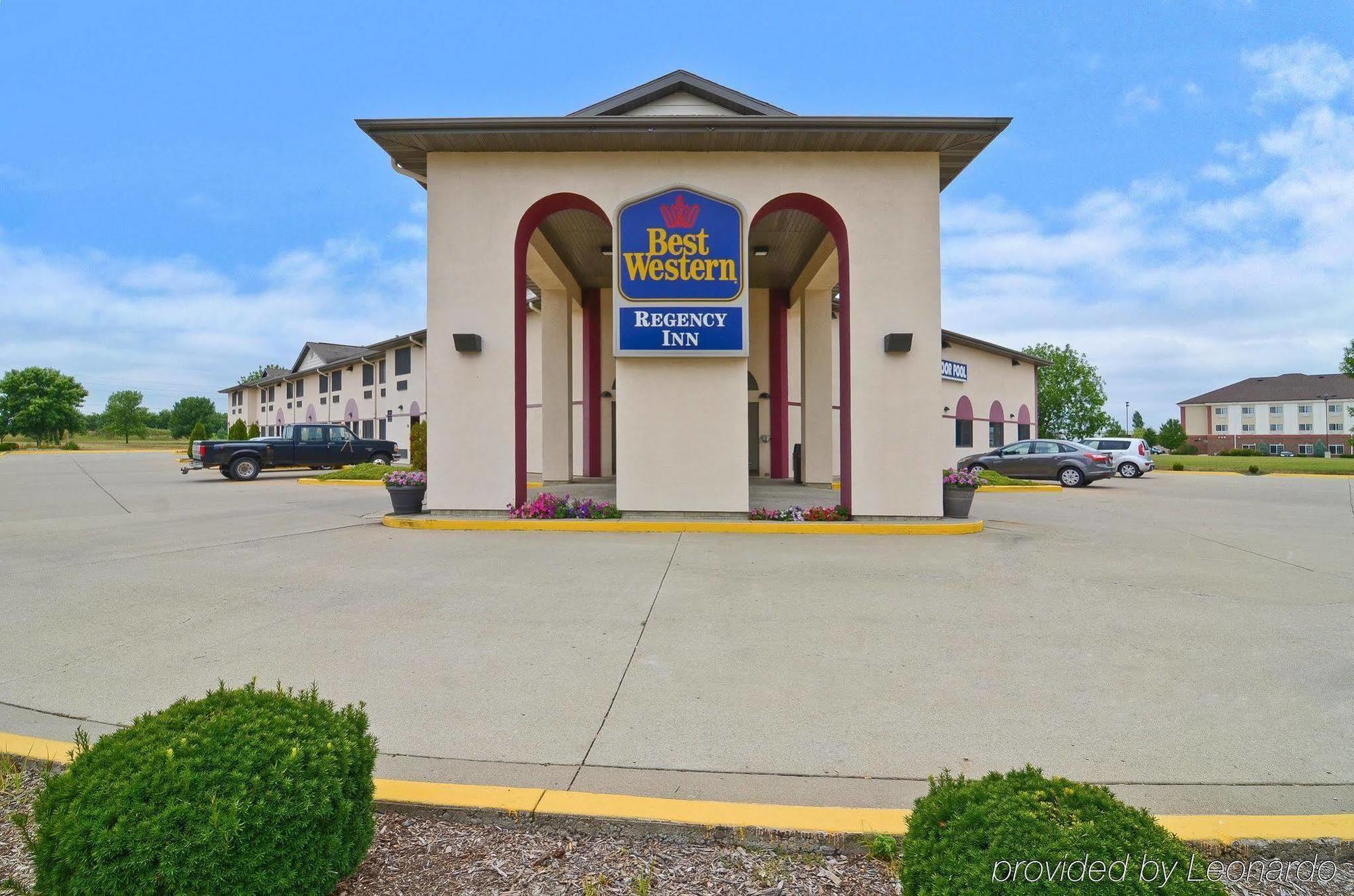 Baymont By Wyndham Danville Il Екстериор снимка